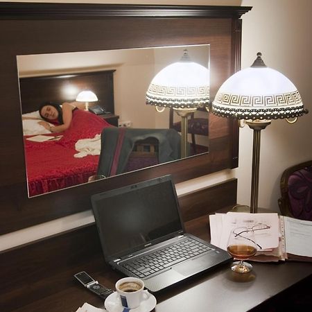 Zajazd U Beaty I Violetty Aparthotel Kawice Room photo